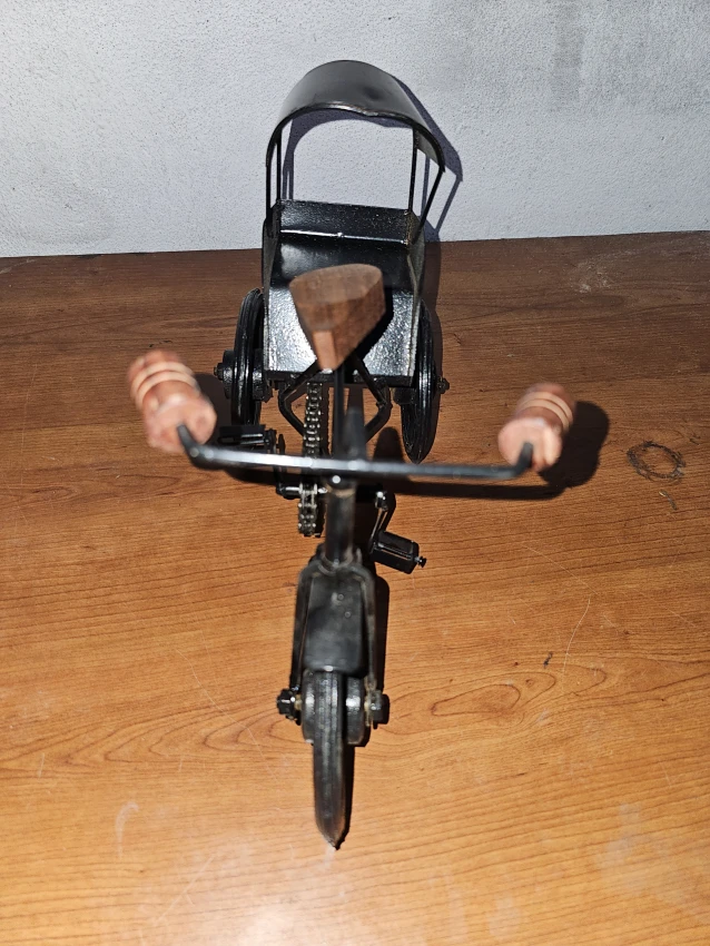 Chave India Beautiful Rickshaw