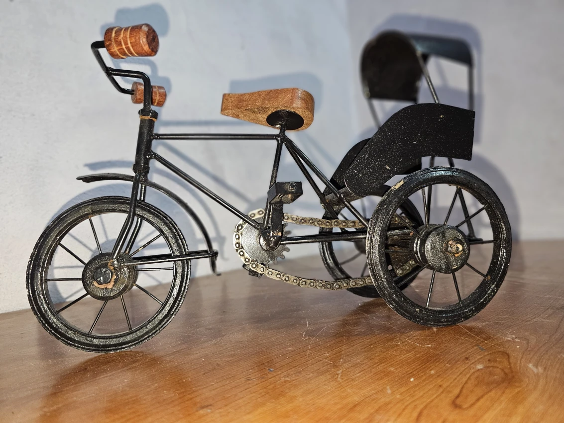 Chave India Beautiful Rickshaw