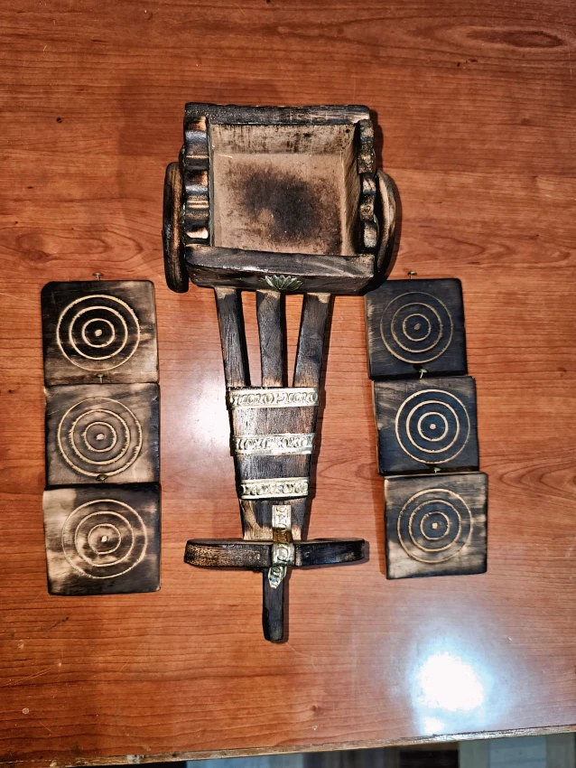 Wooden Antique Coaster buggy shape