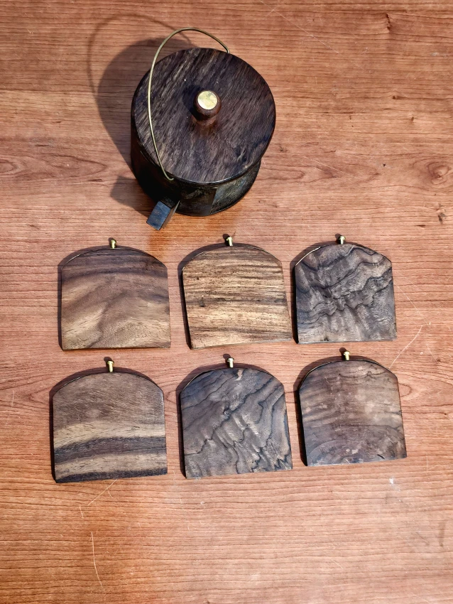 Wooden Kettle Shape Coasters